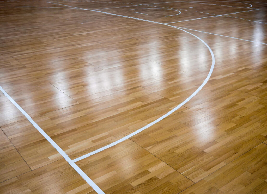 Fornecedor de Piso de Madeira para Quadra Poliesportiva